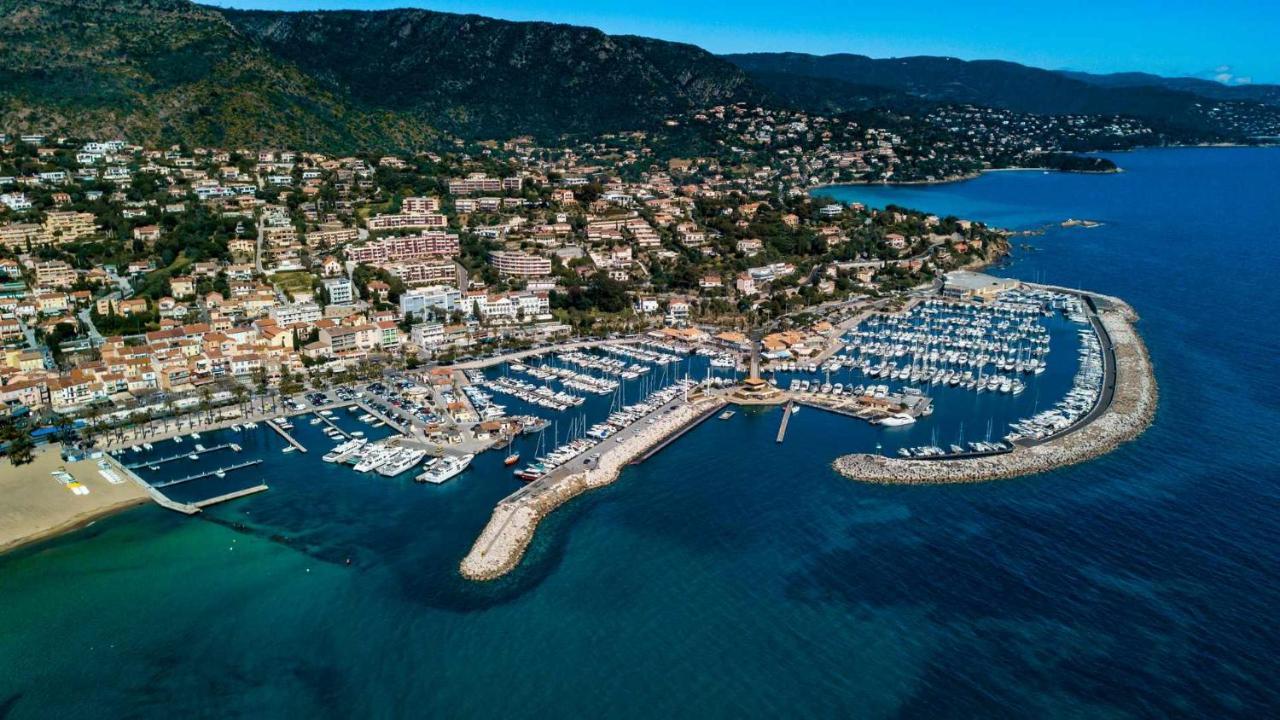 T2 Rue Pietonne Le Lavandou Climatise Eksteriør bilde